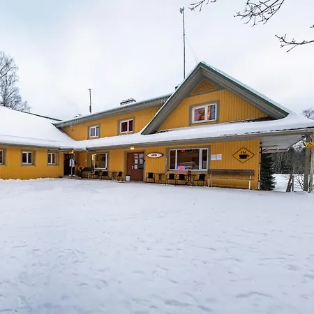 Moedaku Puhkekeskus 旅馆 *